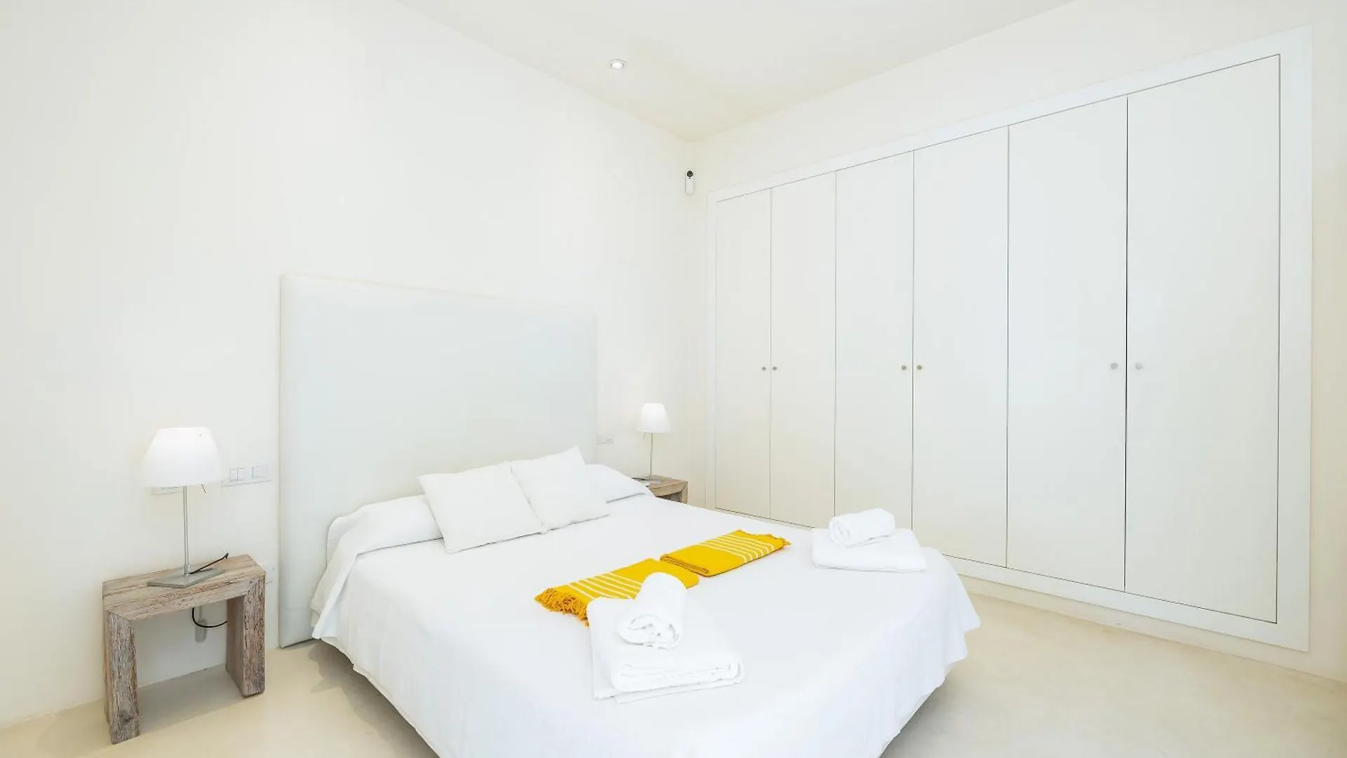 Casa Con Piscina En Selva 게스트하우스 셀바