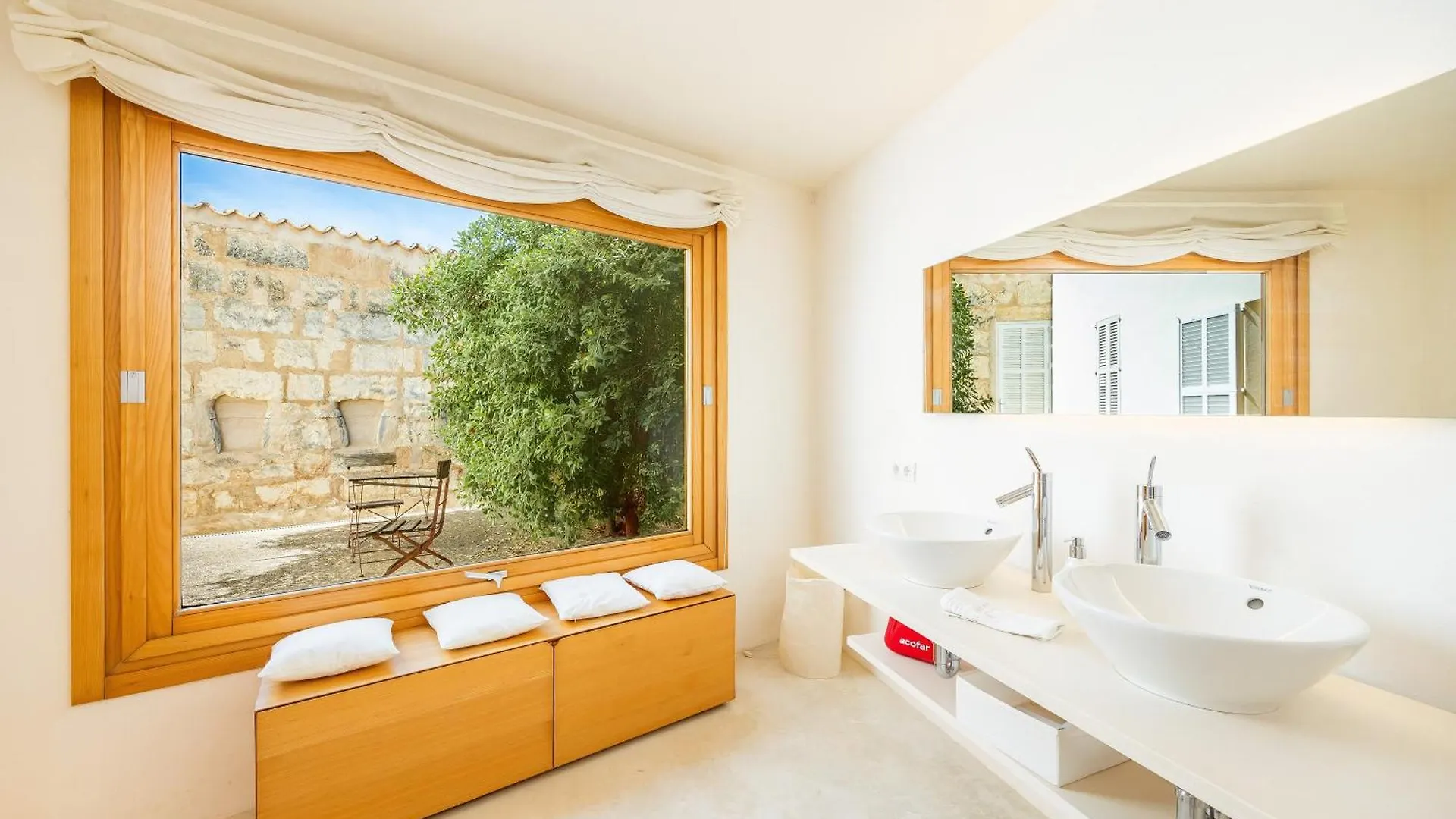Casa Con Piscina En Selva 게스트하우스 0*, 셀바