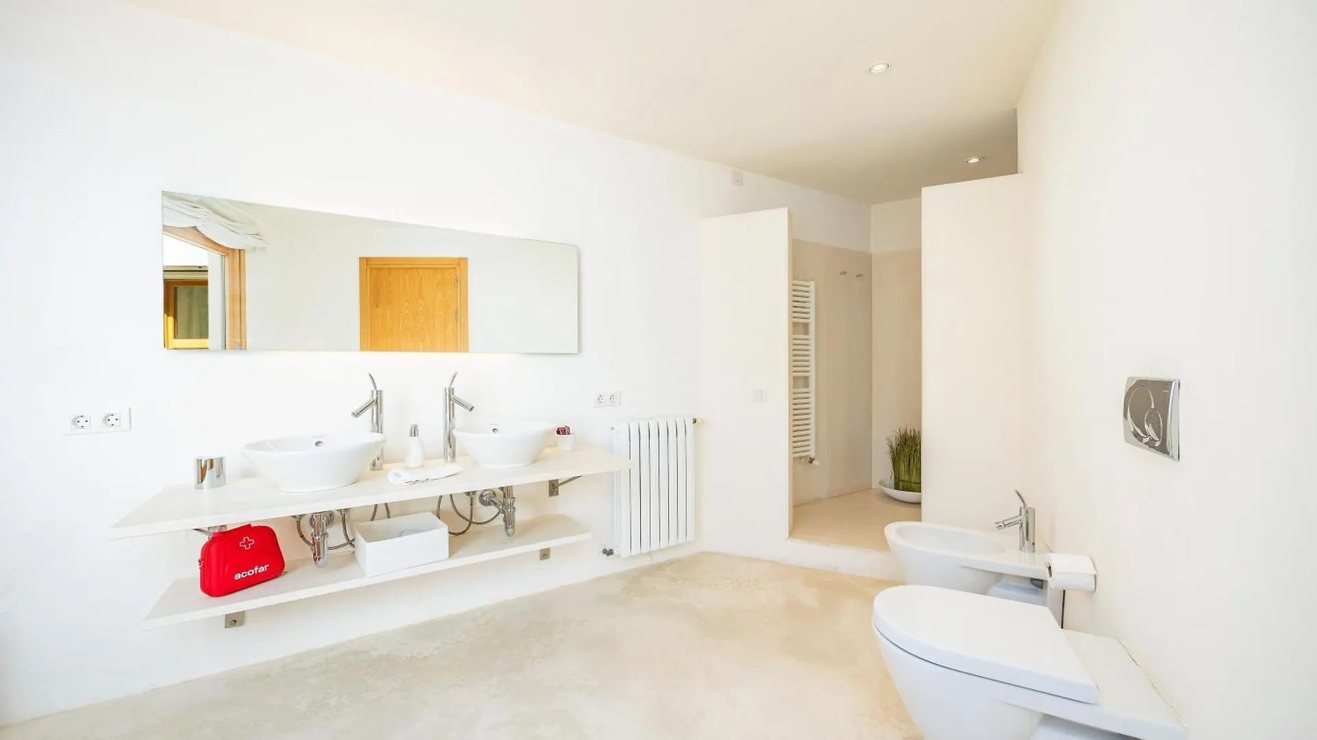 Casa Con Piscina En Selva 게스트하우스 스페인