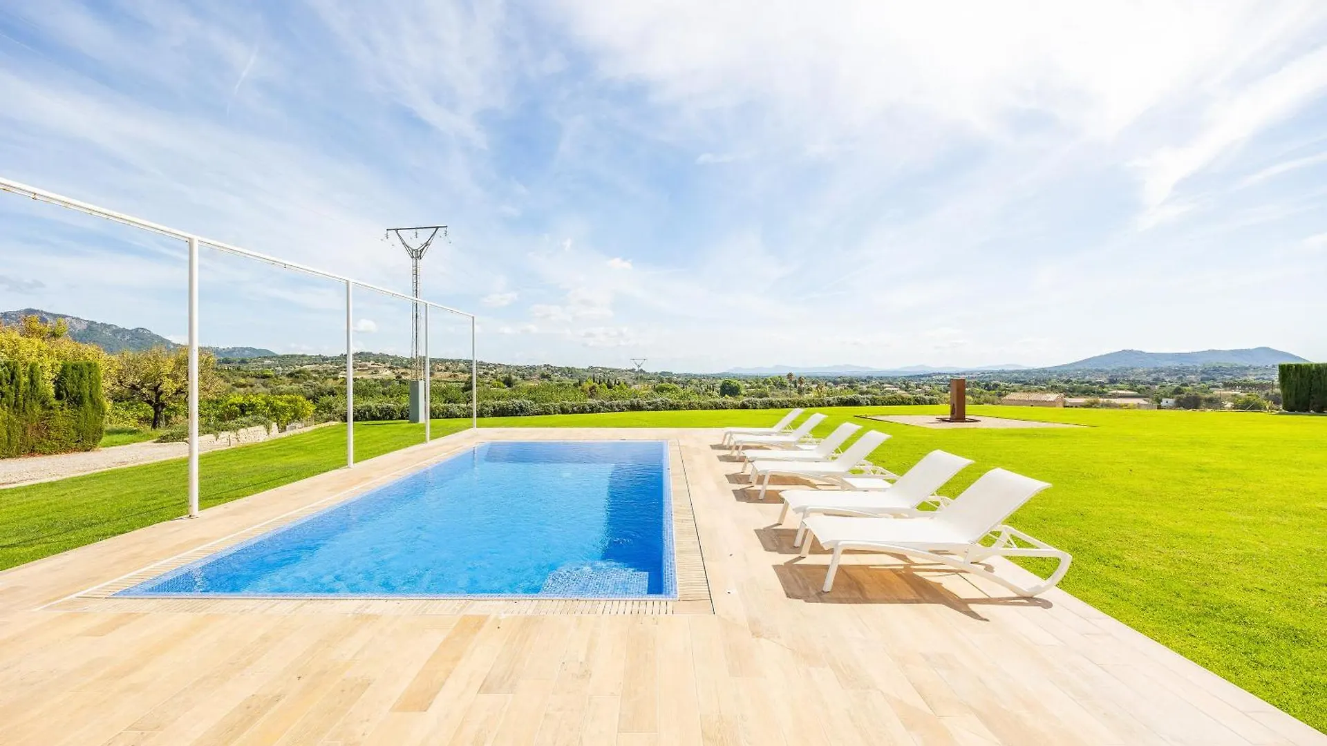 Casa Con Piscina En Selva Konuk evi İspanya